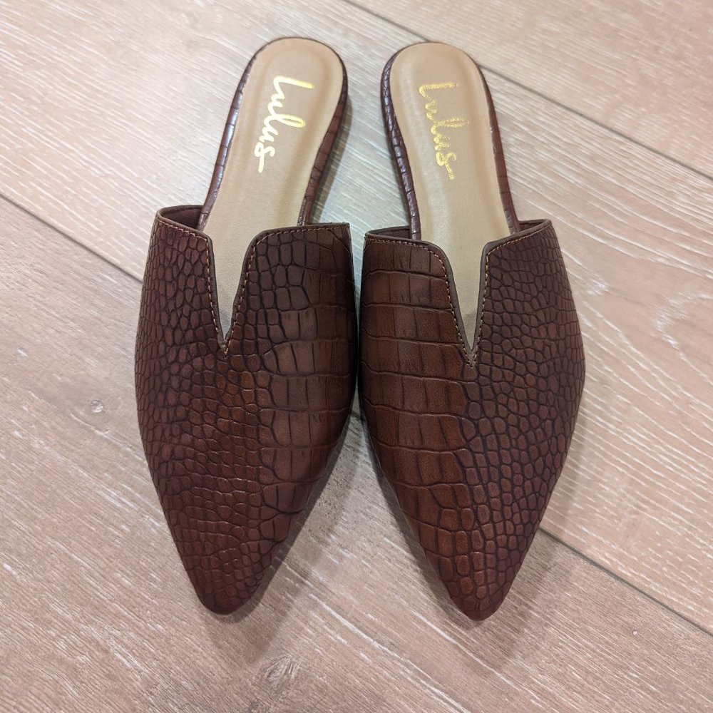 Lulus - Jaelyn Brown Crocodile Embossed Pointed-Toe Slides